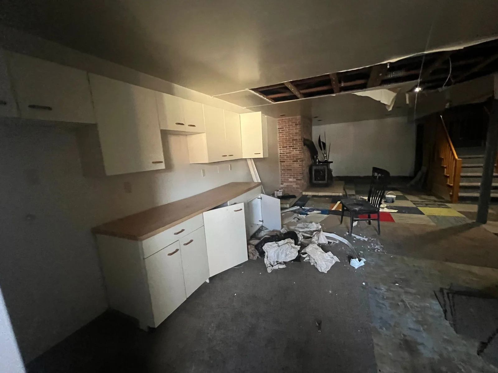 Kitchen before rehabilitation